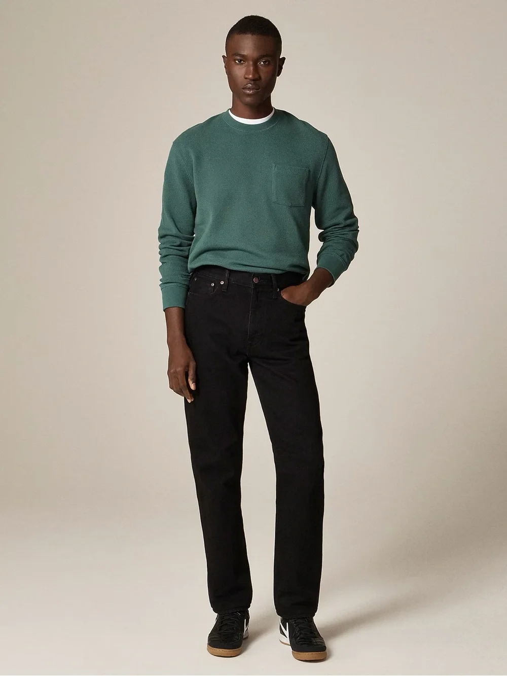 J. Crew Classic Straight jean in black rinse Size 34/30 NWT $168 CC325